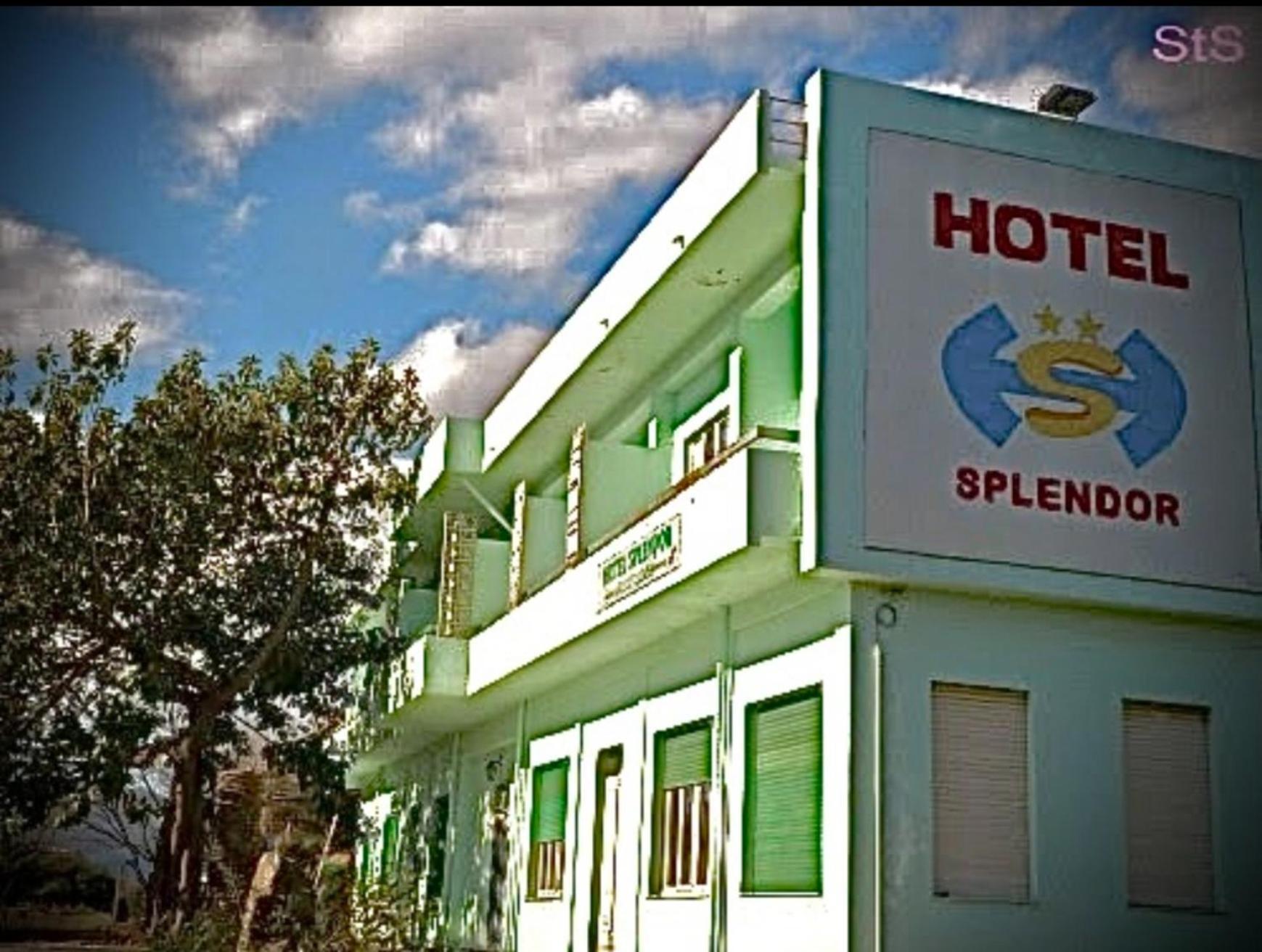 Hotel Splendor ตอร์โตลี ภายนอก รูปภาพ